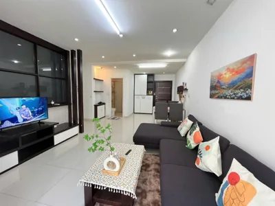 Appartamento con due camere da letto e vista sul giardino — Sky Garden 3