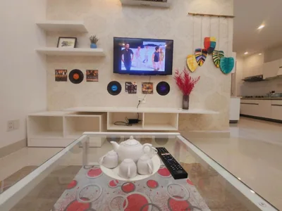 Appartamento con due camere da letto e vista sul fiume — Sky Garden 3